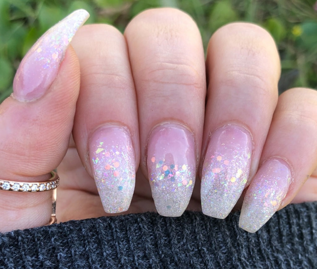 clear glitter acrylic nails