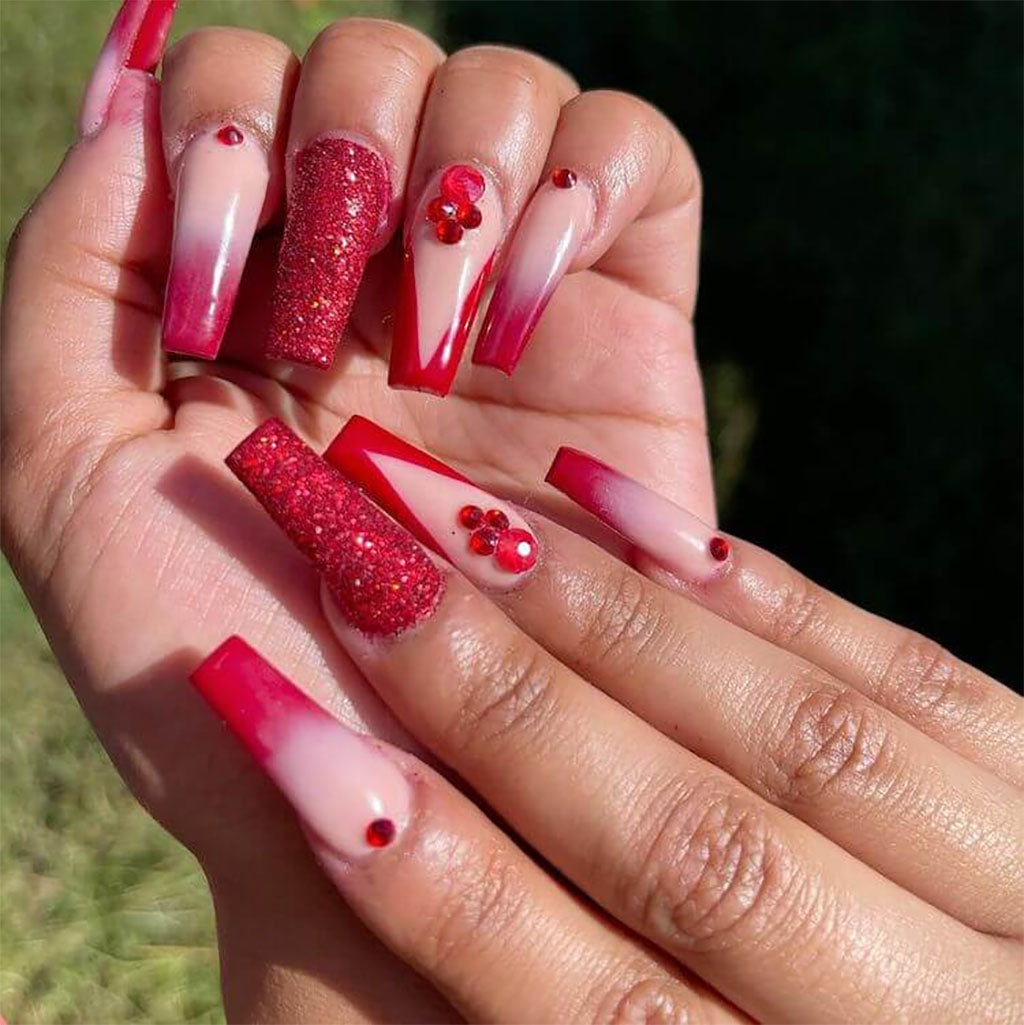 The 11 Best Glitter Red Nails for Any Occasion in 2024 – Lavis Dip