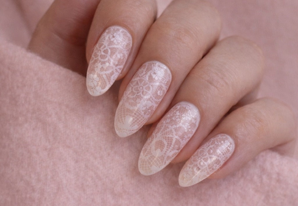 Minimalist Nail Designs