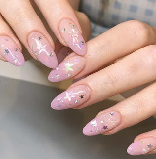 Stars Nail Designs to Add Magic to Your Outfit