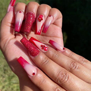 The 11 Best Glitter Red Nails for Any Occasion in 2023 – Lavis Dip Systems  Inc