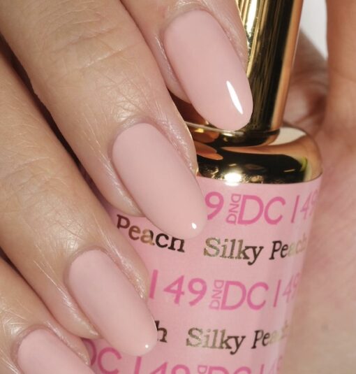DND DC Nail Lacquer - 149 Silky Peach