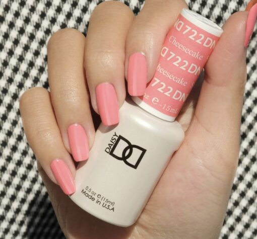 DND Gel Nail Polish Duo - 722 Pink Colors - Strawberry Cheesecake