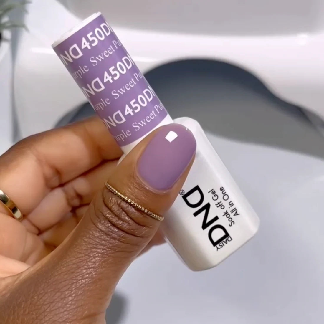 DND Gel Polish - 450 Sweet Purple