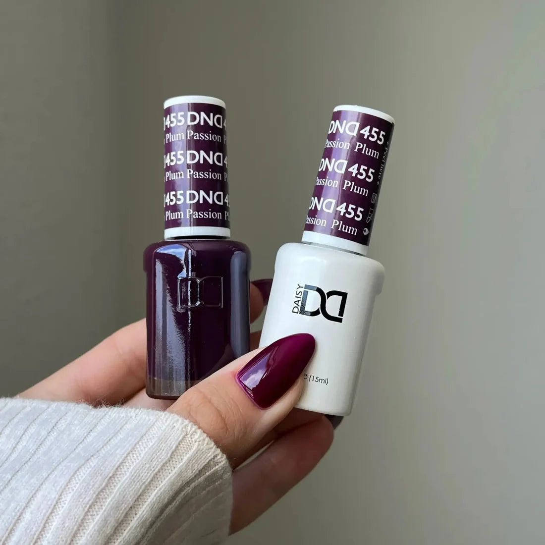 DND Gel Polish - 455 Plum Passion