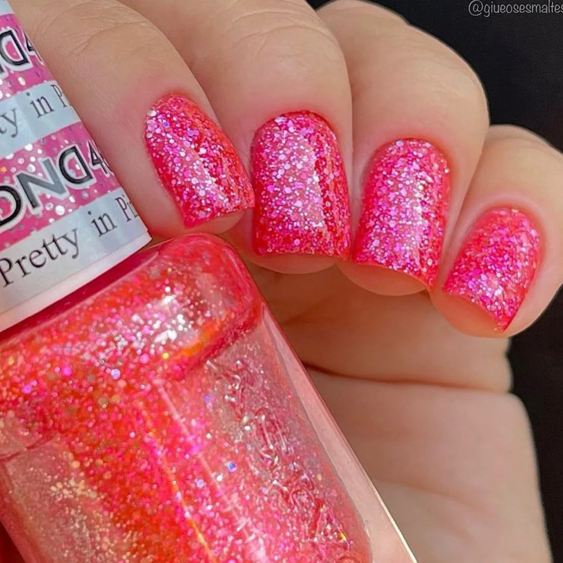 DND Nail Lacquer - 461 Pretty in Pink