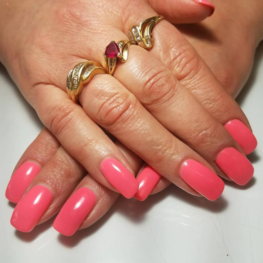 DND Gel Polish - 556 Coral Reef