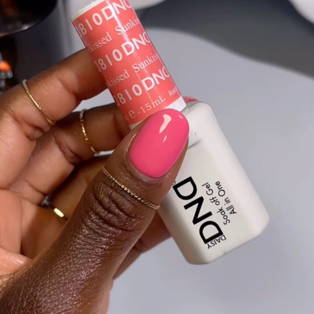 DND Gel Polish - 810 Sunkissed
