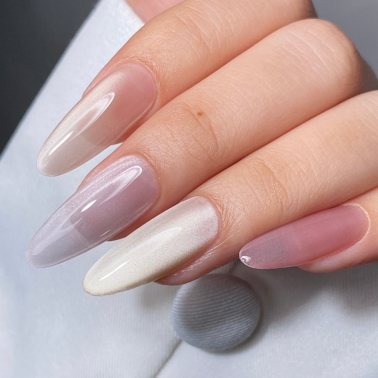 LAVIS Cat Eyes CE13 (Ver2) - Gel Polish 0.5 oz - Moonlit Mirage Collection