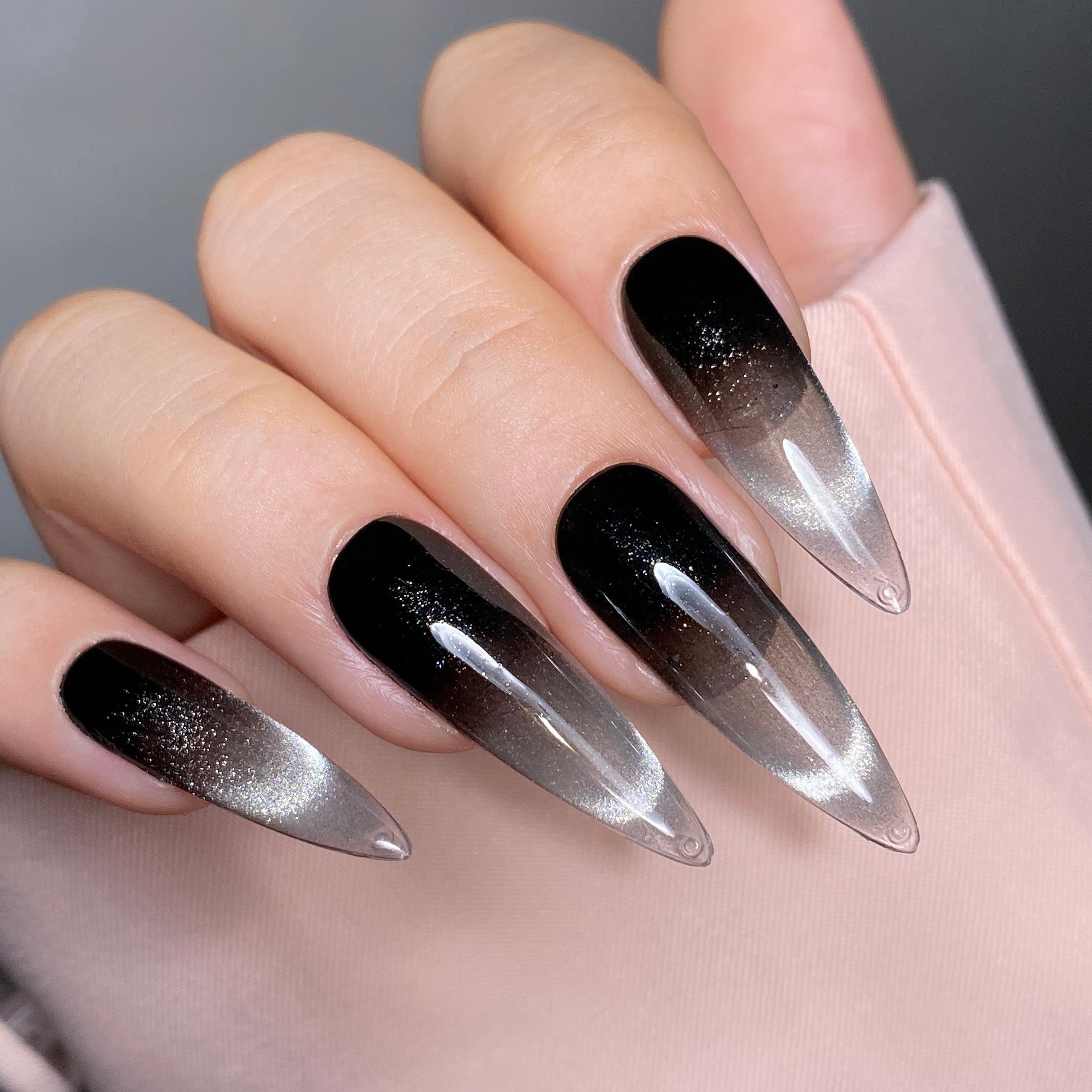 LAVIS Cat Eyes CE12 - 02 - Gel Polish 0.5 oz - Crimson Frost Collection