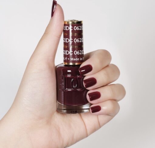 DND DC Gel Polish - 062 Red Colors - Strawberry Wine