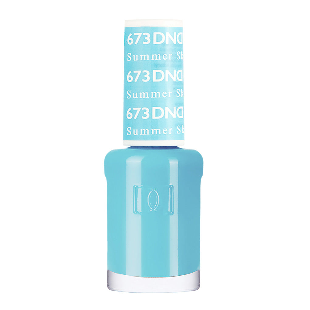 DND Nail Lacquer - 673 Blue Colors - Summer Sky