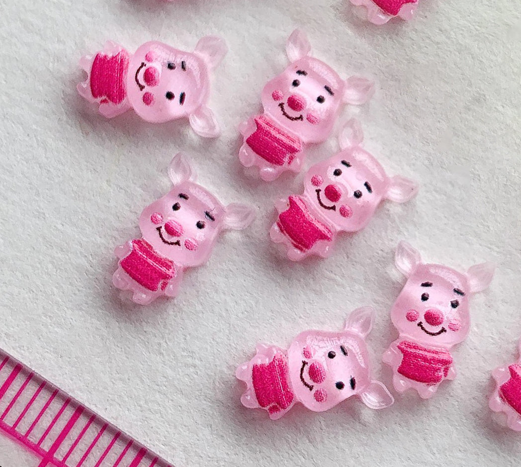 #173 2PCS Piglet Nail Charm