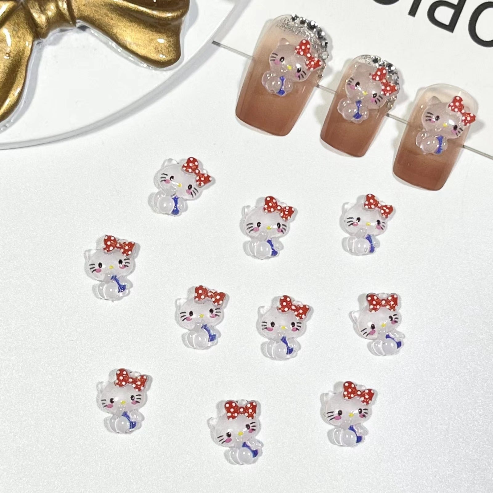 #081-085 2PCS Glow in the Dark Hello Kitty Nail Charm