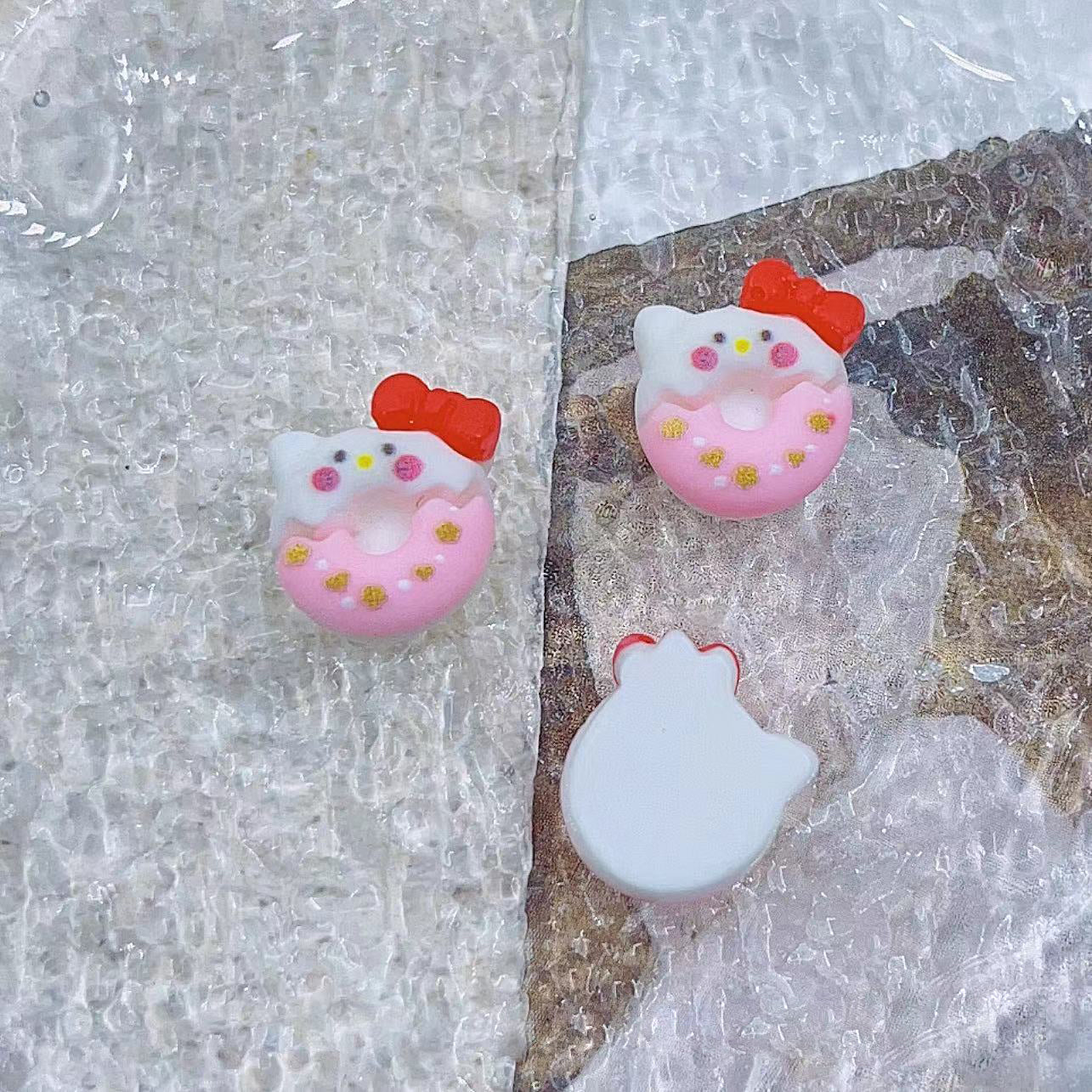 #340 2PCS Hello Kitty Donut Nail Charms